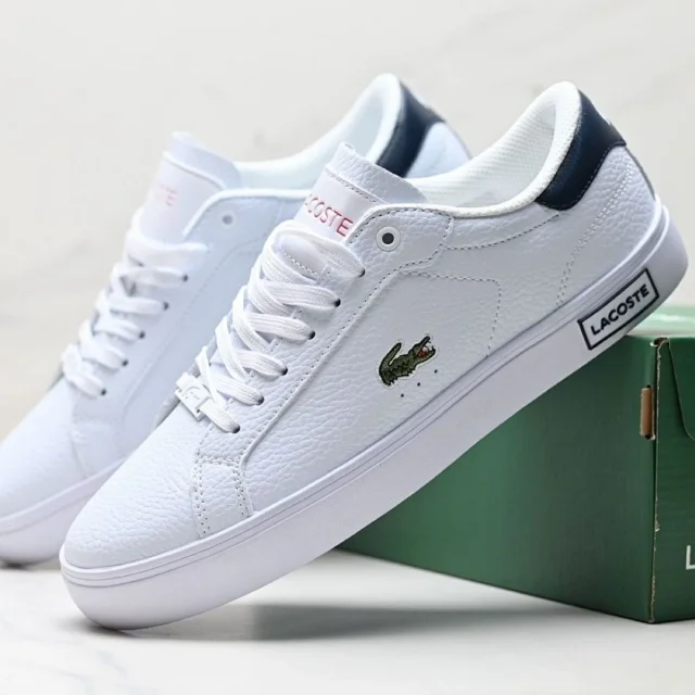 Lacoste Sneakers Low-top lace-up with crocodile side patch product detail image 1