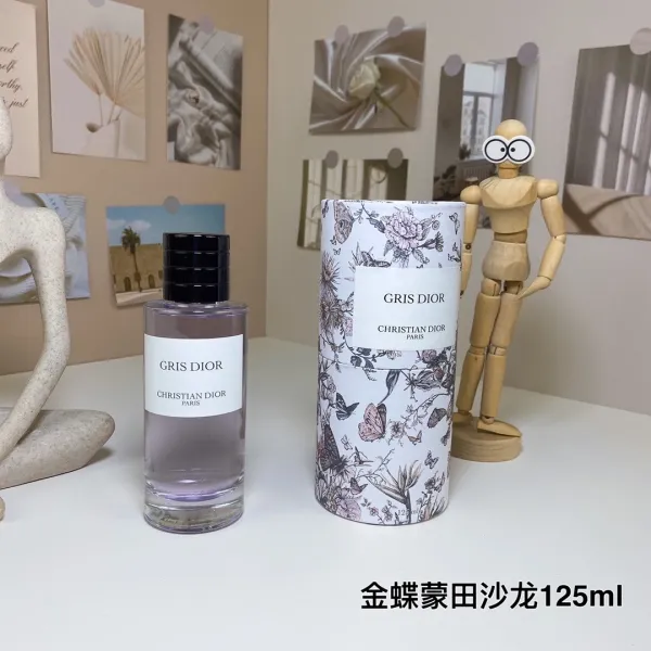 Dior Gris Dior Eau de Parfum 125ml Perfume - 1