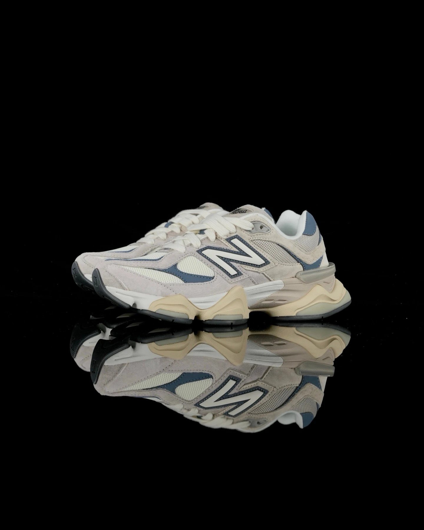 New Balance 9060 Light Gray and Cream Chunky Sneakers - 5