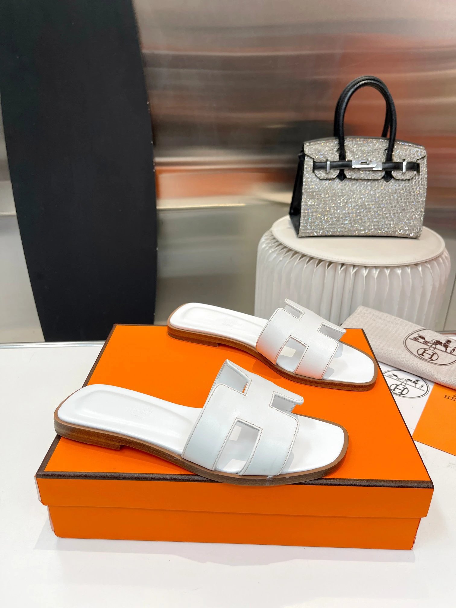Hermès Slippers Oran H Slide Sandals image 12