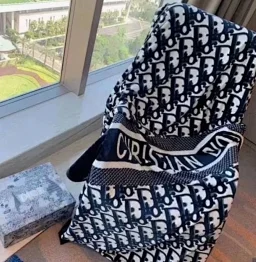 thumbnail for Gift boxed multi-purpose wool counter SVIP exclusive super soft golden mink velvet# home travel blanket 150*200cm