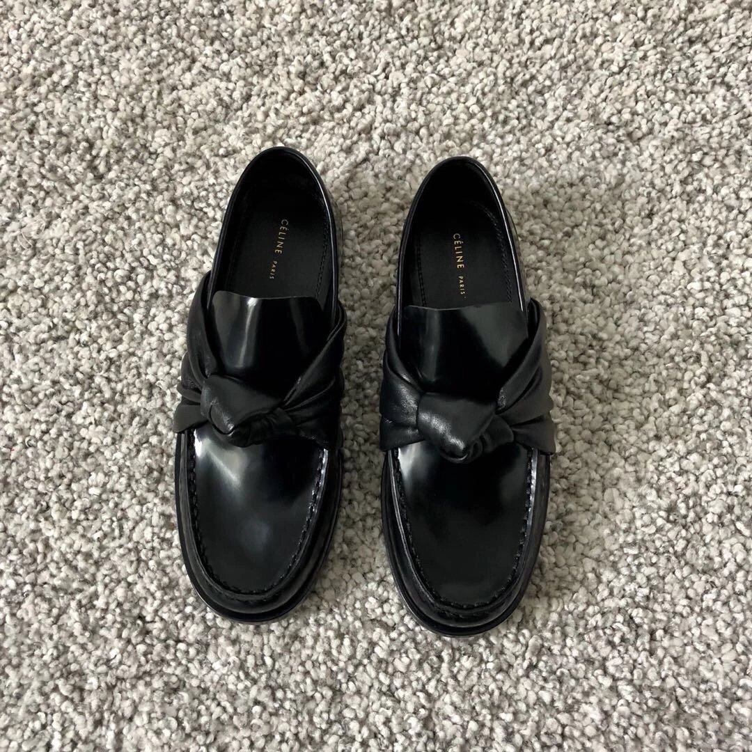 Celine玛丽珍鞋