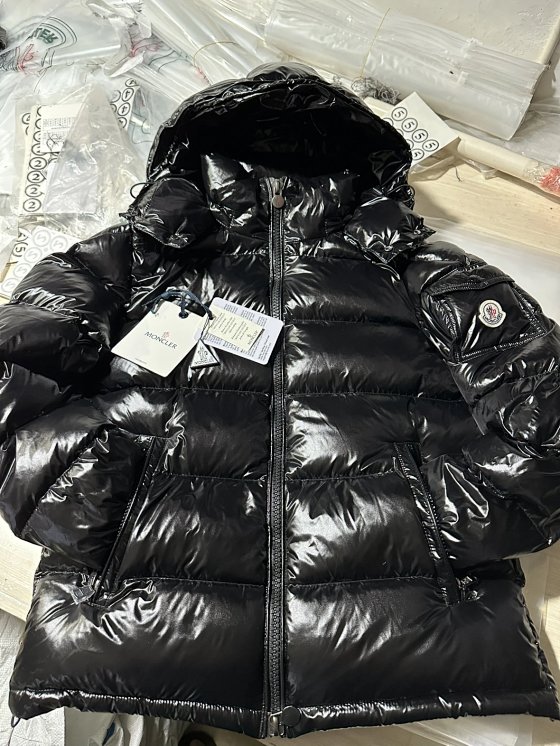 V New Fashionable Versatile Clothing -104