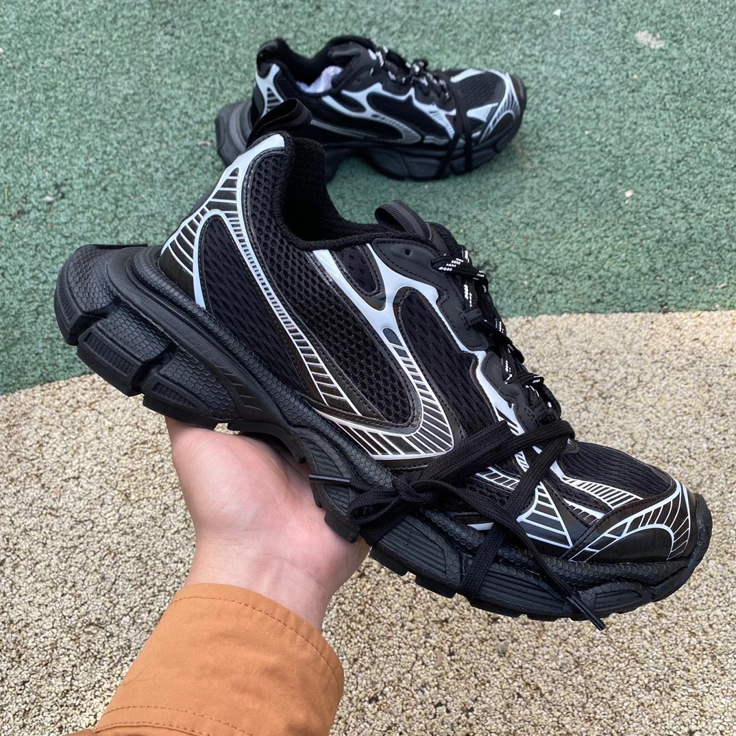 巴黎世家3XL黑银 尺码：35-46