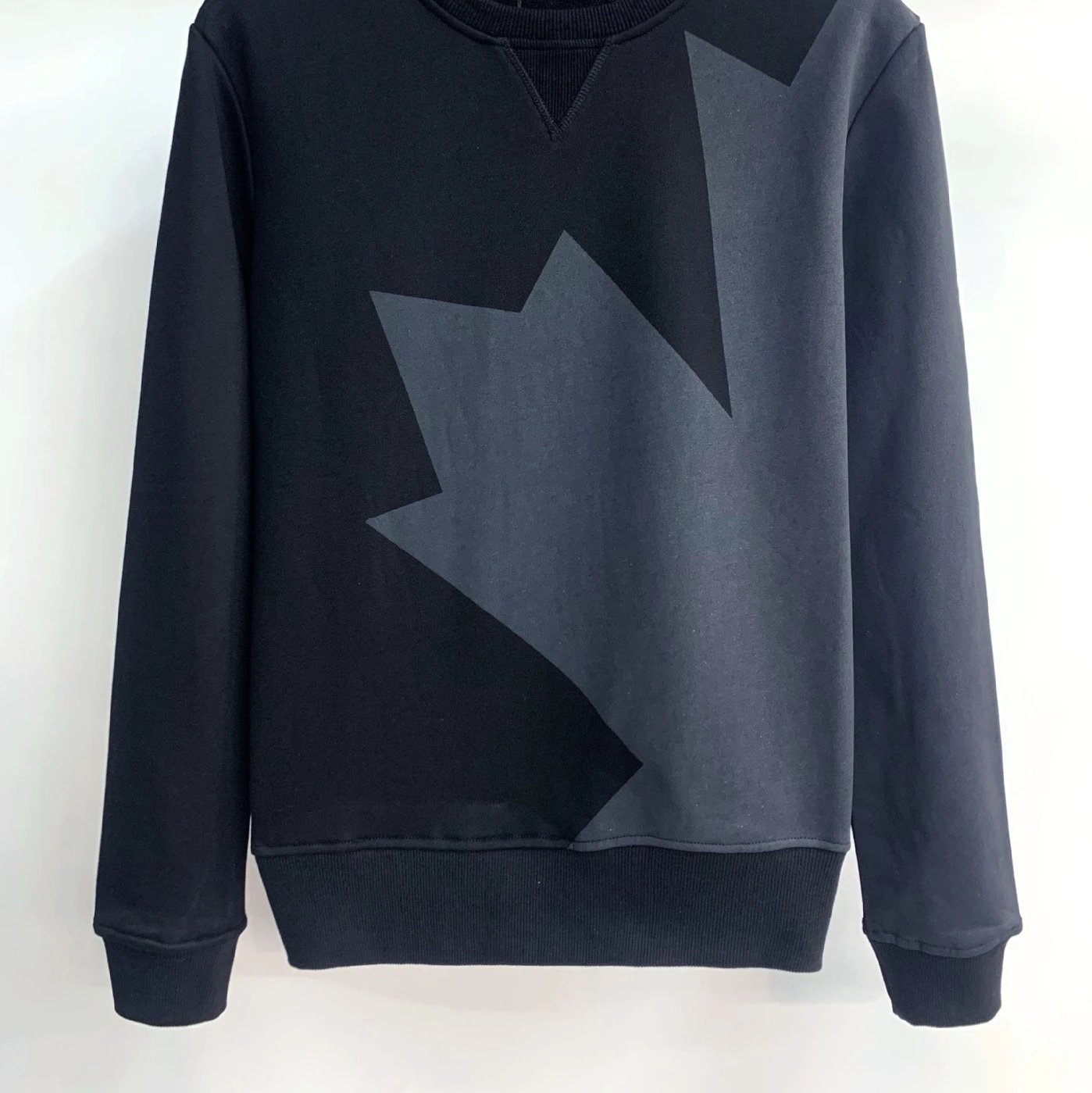 8215 Black
