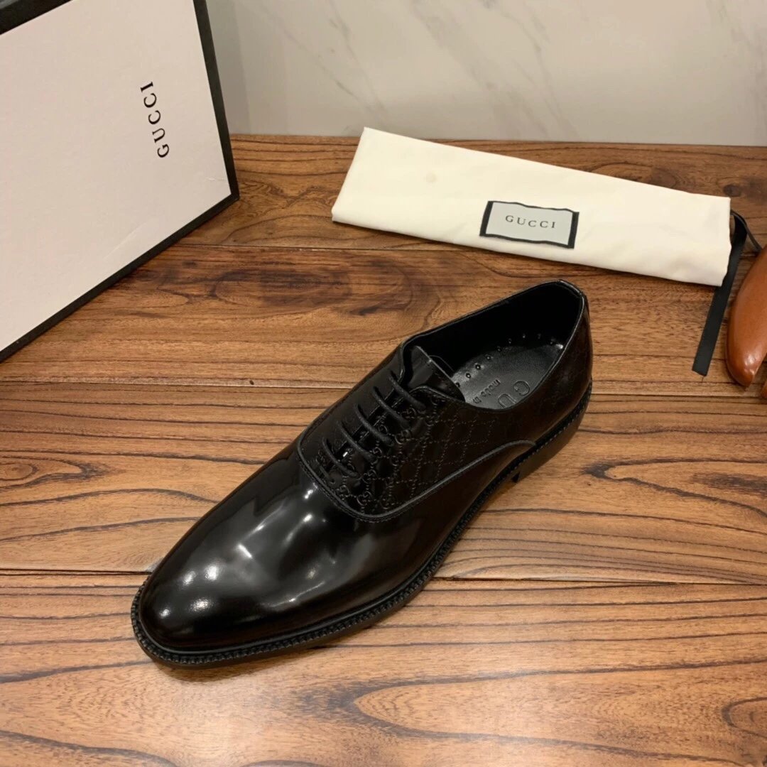 G Home Spring/Summer New Collection: Beaded Cowhide Embossed Fashionable Trend Driving Business Lace Leather Shoe Bottom Hard Wear Not Used to, Don't Shoot, Quality is Very Good