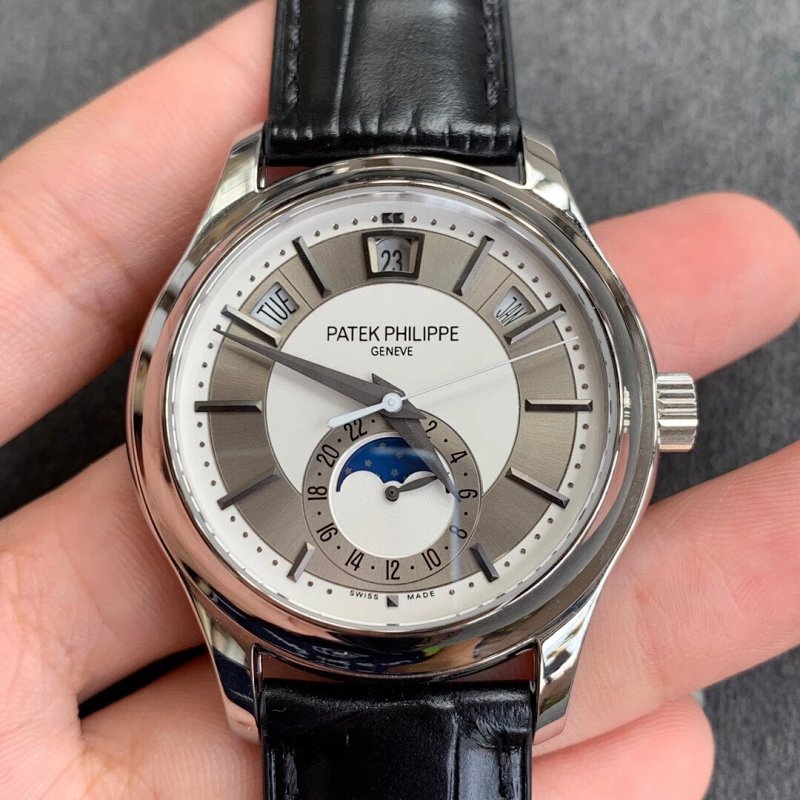 Watch from No. 8