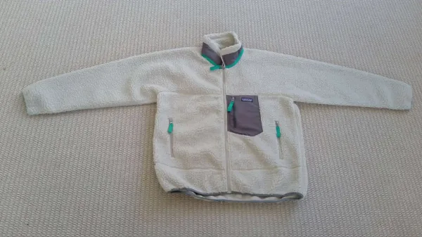 Patagonia Better Sweater Fleece Jacket Beige with Olive Green Accents Outerwear - 6