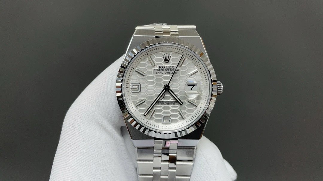 Today's Recommendation 🌐 hit product 🔥 Rolex's new Land Cruiser model