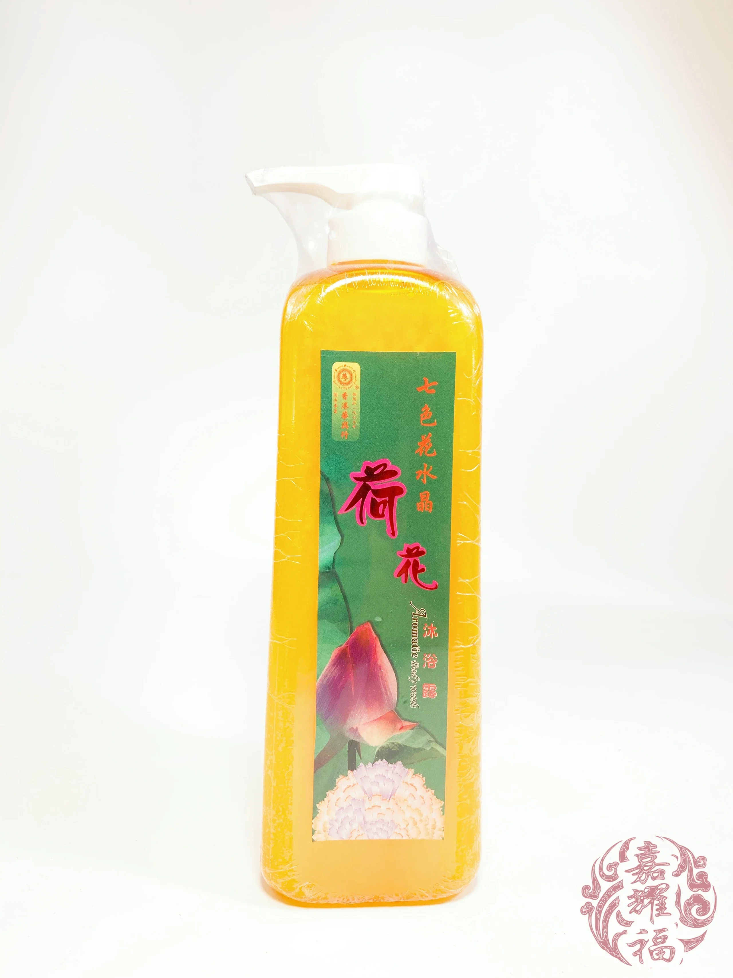 七色花水晶沐浴露系列之荷花香型说明 荷花 也即莲花 是圣洁的代表 更是佛教神圣 洁净 崇高 吉祥 平安的象征 在民间