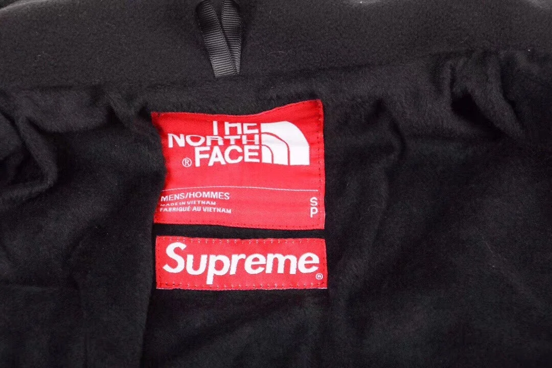 Supreme The North Face联‎名18Fw Expedition 拼​色‎摇​粒​绒‎外套