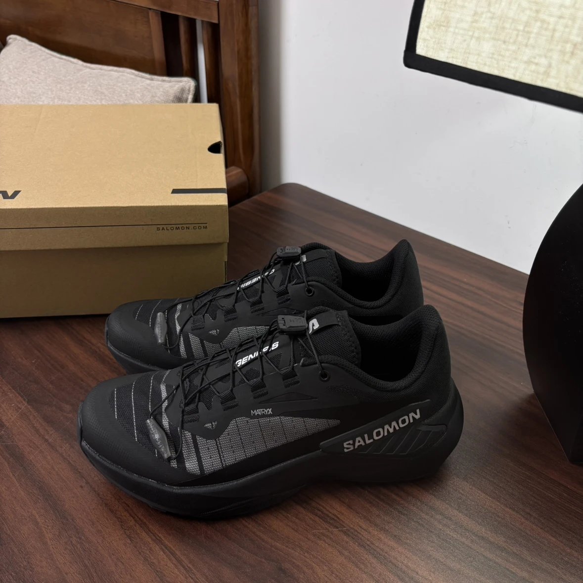 GENESIS Outdoor Trail Running Shoes Black Style No.: L49137700
