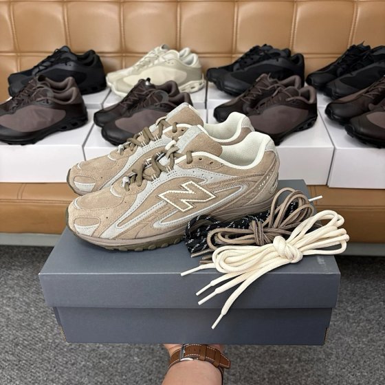 Zhang Yuanying Style New Balance NB204L German Trainer Miu-Inspired Thin Sole Shoes in Light Beige - Model: U204LMMA