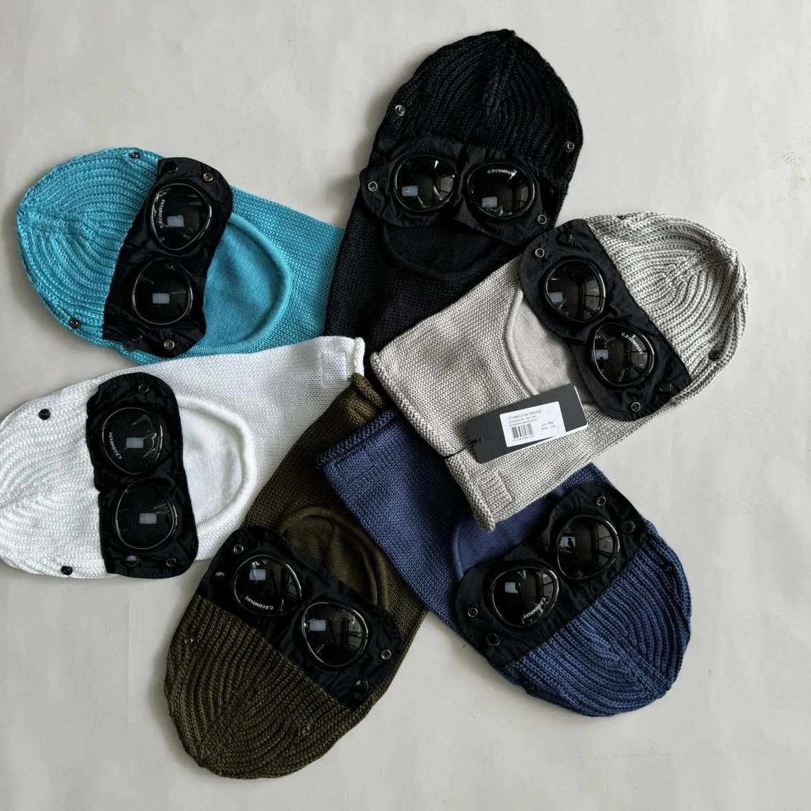 新款秋冬青年男士防寒保暖针织帽韩版情侣帽子潮  Knitted hat 户外出游防风面罩 休闲帽子 2