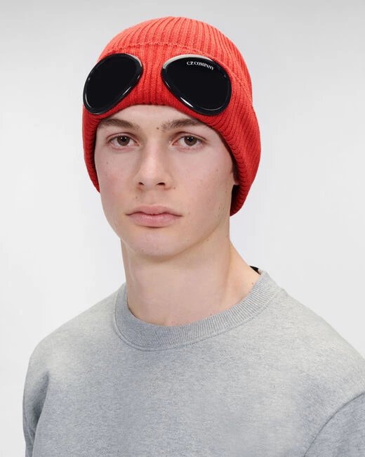 New autumn and winter youth men's cold resistant warm knitted hat casual couple hat trend Knitted hat outdoor travel Korean version trend