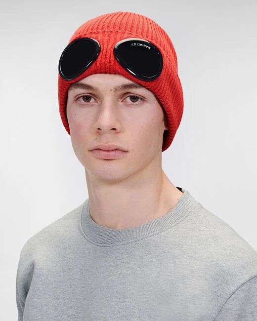 New autumn and winter youth men's cold resistant warm knitted hat casual couple hat trend Knitted hat outdoor travel Korean version trend