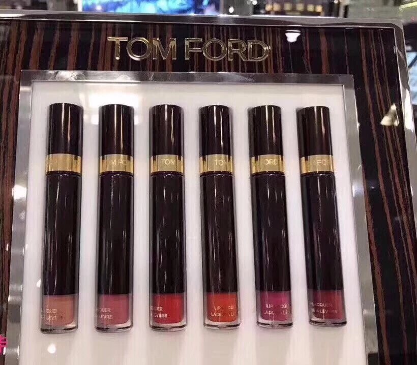 TOM FORD 新款漆光唇釉#02  Stolen Cherry 