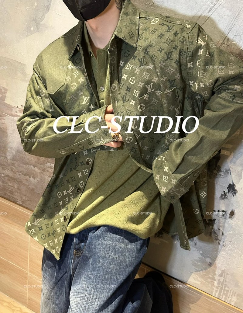 26ss V Pharrell Monogra