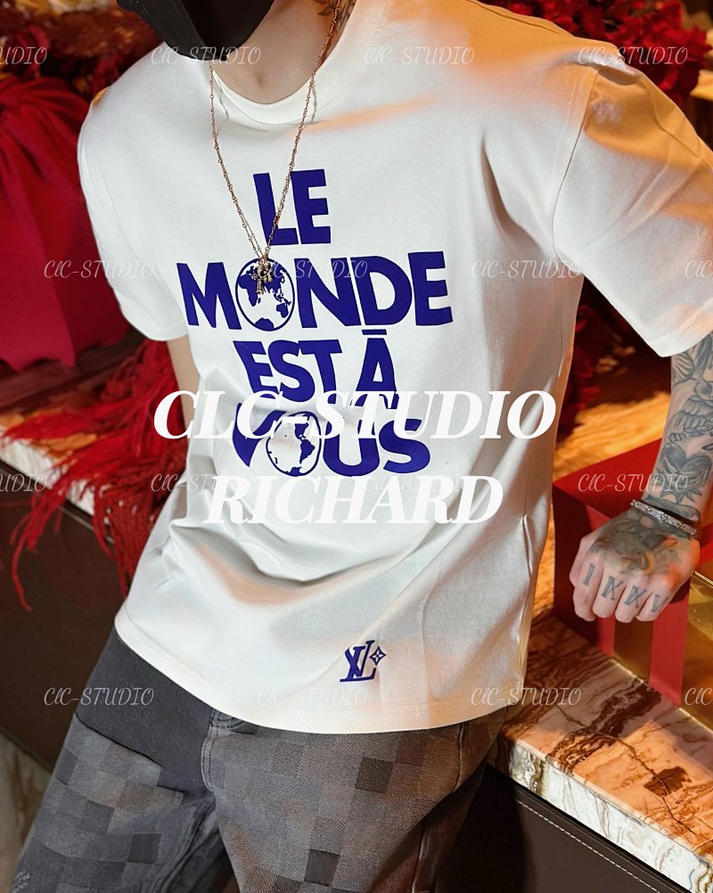 V Pharrell Damier T