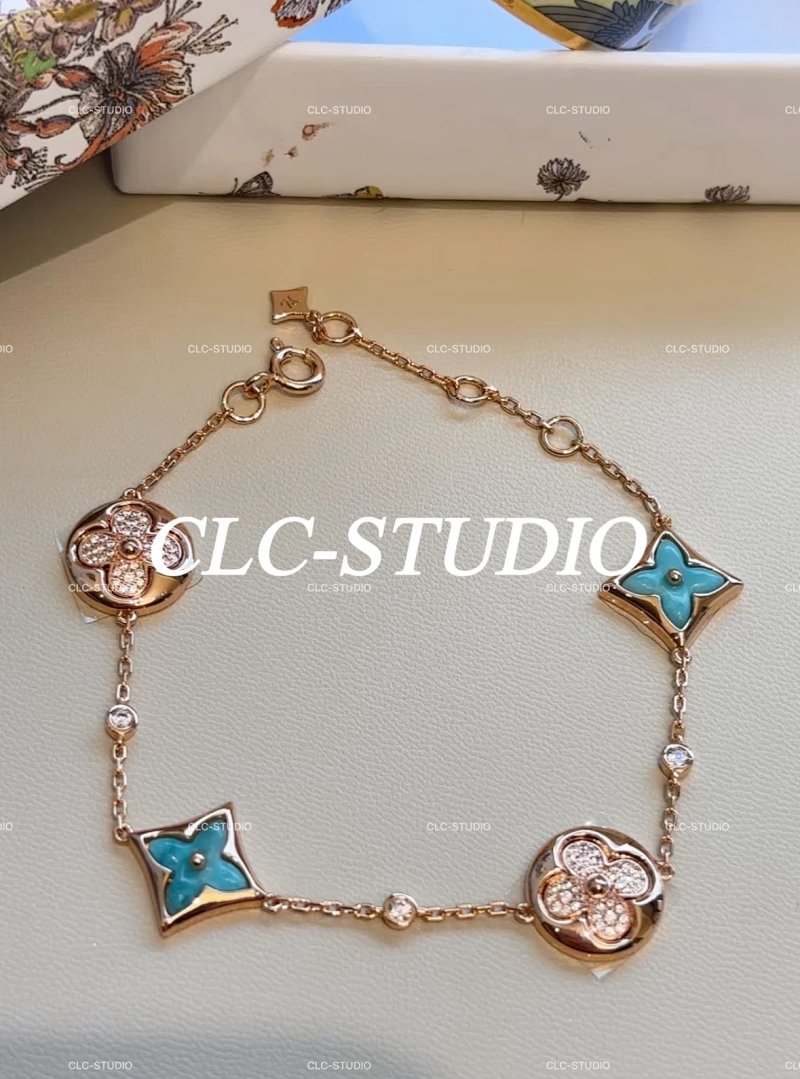 Bracelet from CLC Studio