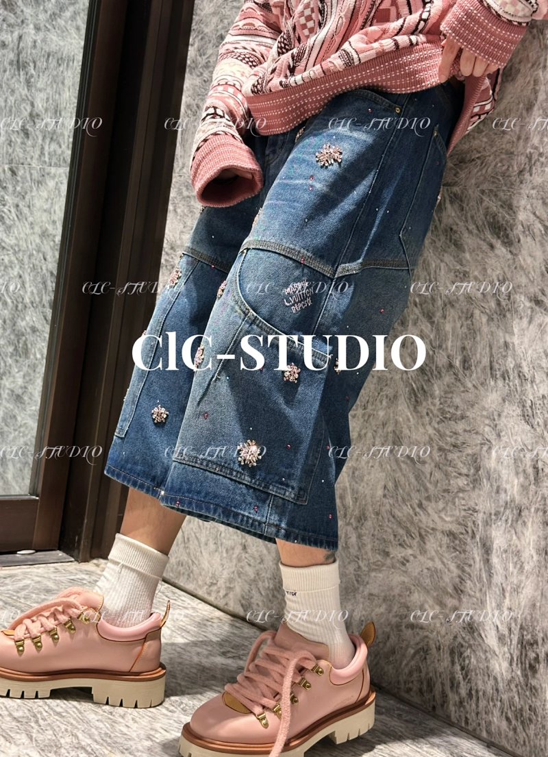 V Pharrell X Nigo3.0