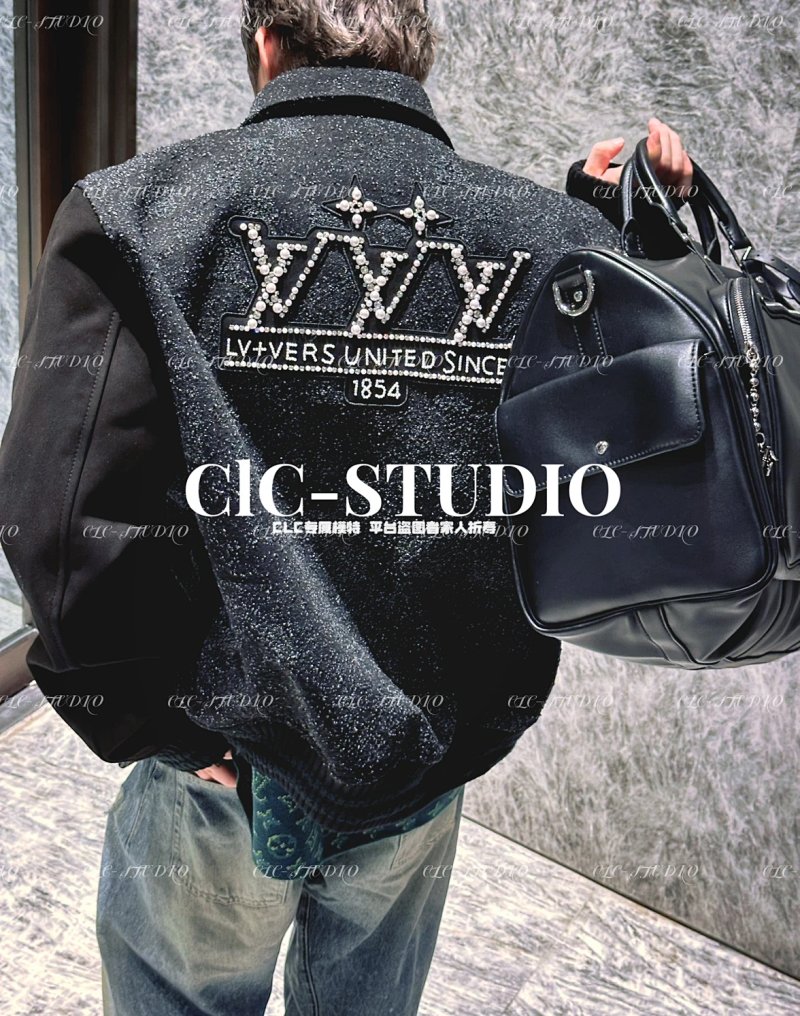 V Pharrell Damoflage Logo