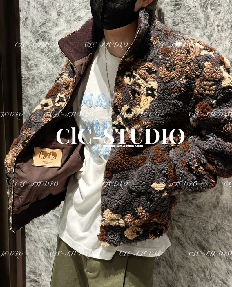 V Pharrell X NiGO3.0