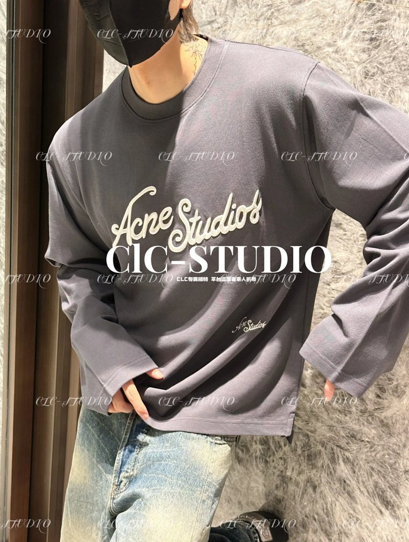 Acne Studios