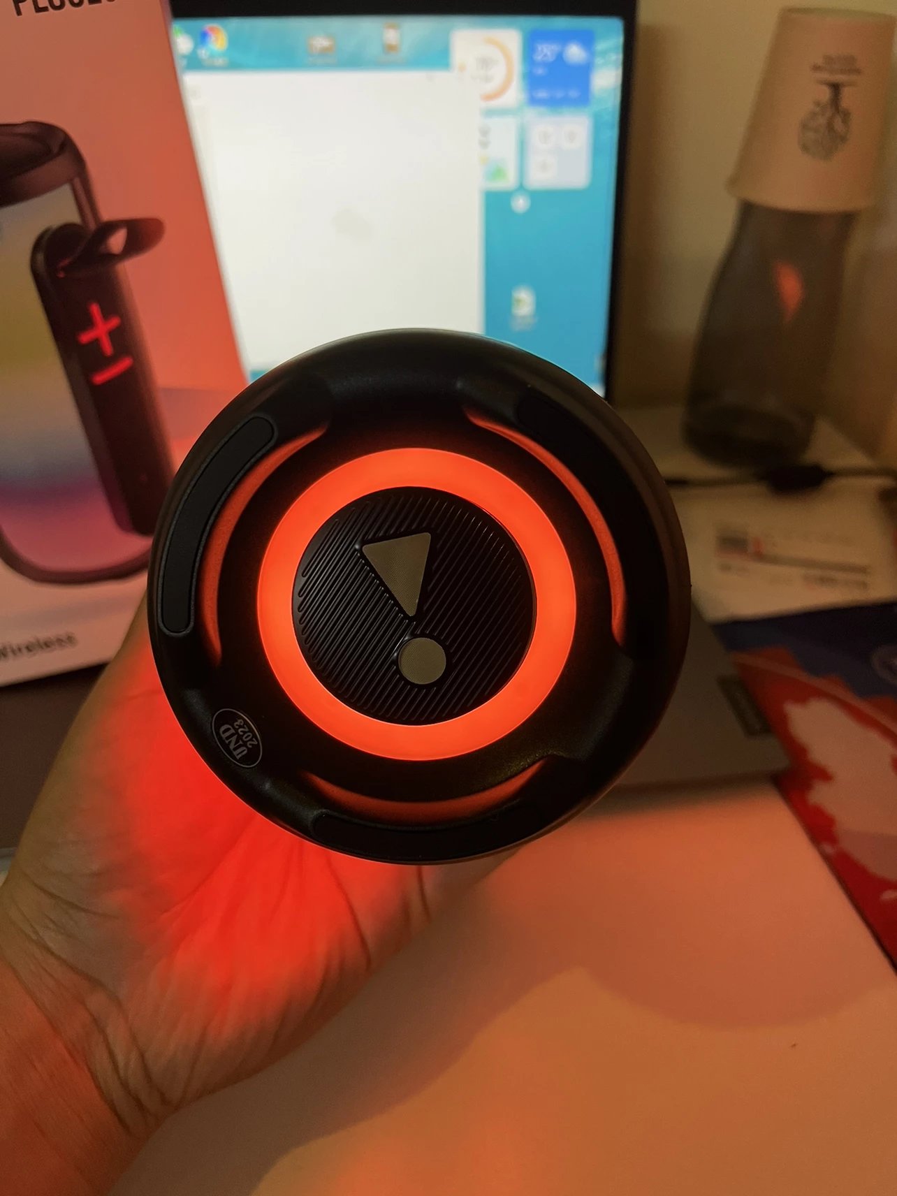 JBL Speakers Plus E6 Wireless Portable Speaker image 4