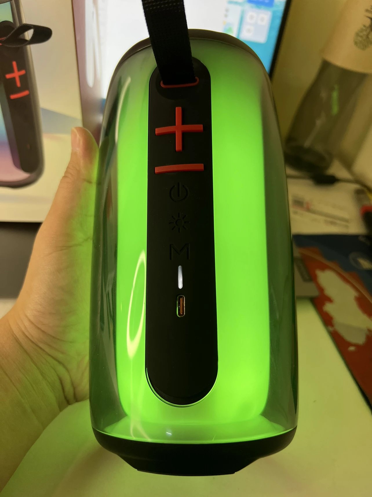 JBL Speakers Plus E6 Wireless Portable Speaker image 5