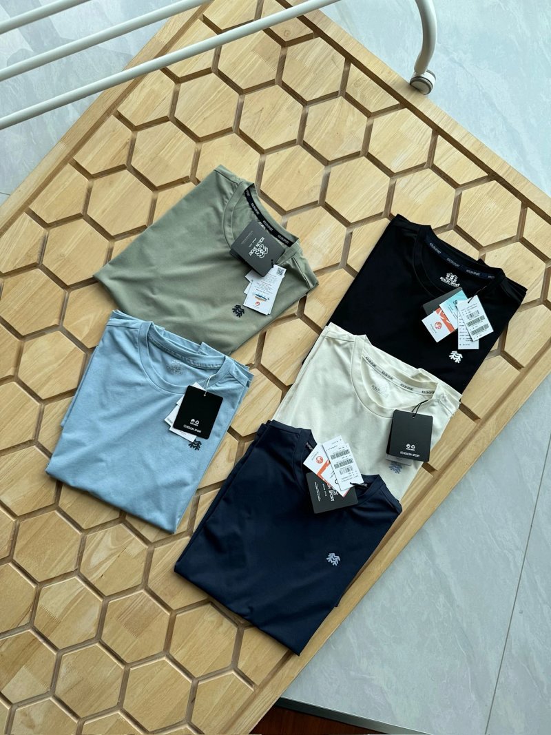 Tee from Yin Kuang's Shop