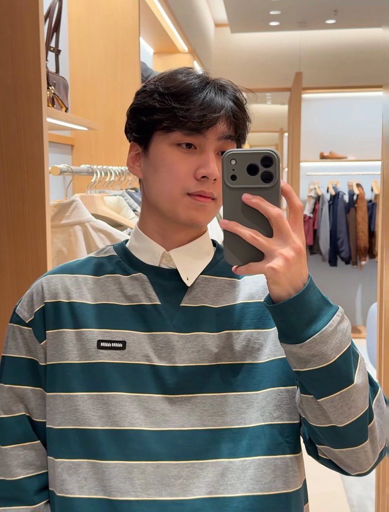 Hoodie from Yin Kuang's Shop