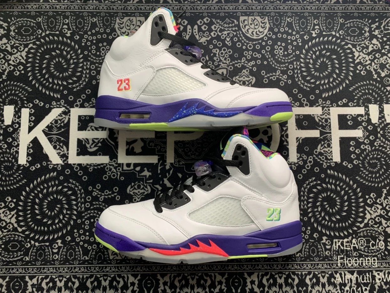 Air Jordan 5 Retro Ghost Green