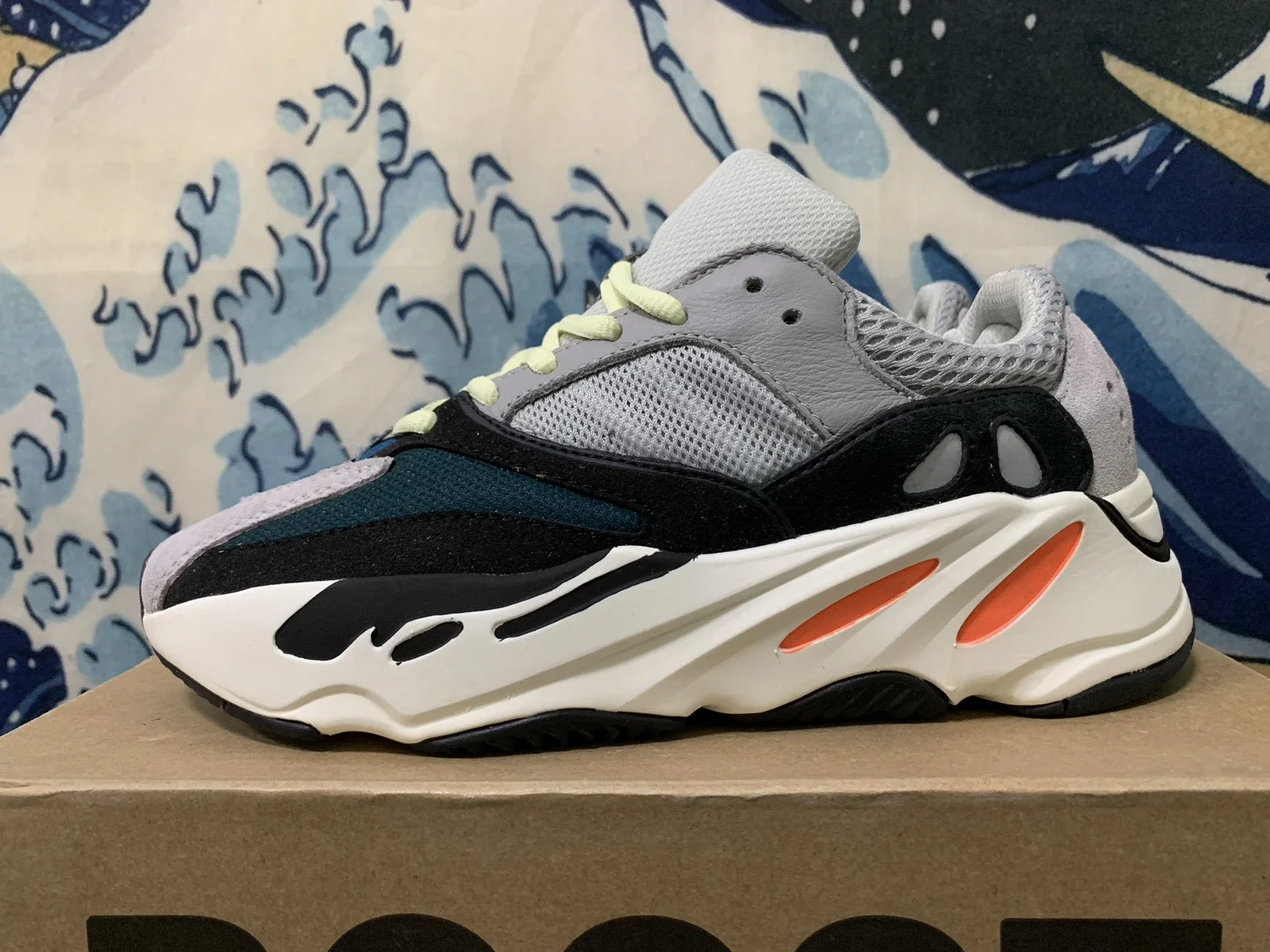 Adidas Yeezy Boost 700 Mauve 侃爷椰子老爹鞋真巴斯夫尺码做到48