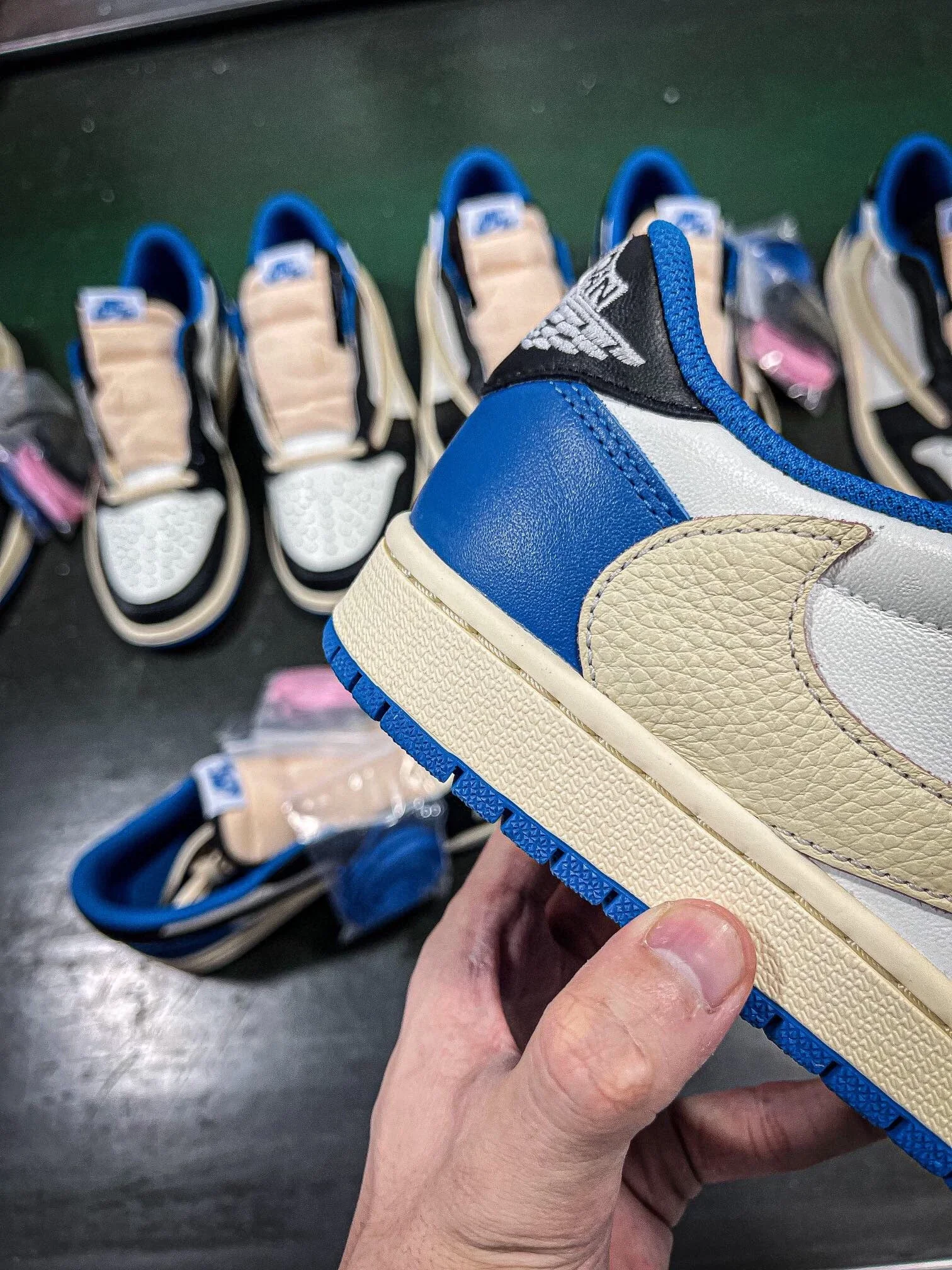 H12纯原TS AJ1 Travis Scott x Fragment Design x Air Jordan 1 Low OG