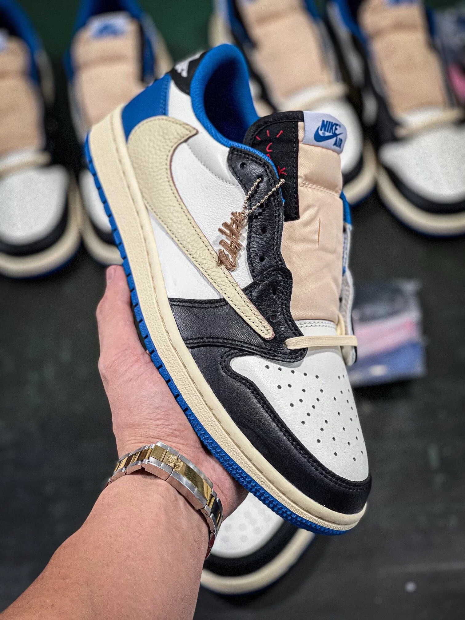 H12纯原TS AJ1 Travis Scott x Fragment Design x Air Jordan 1 Low OG