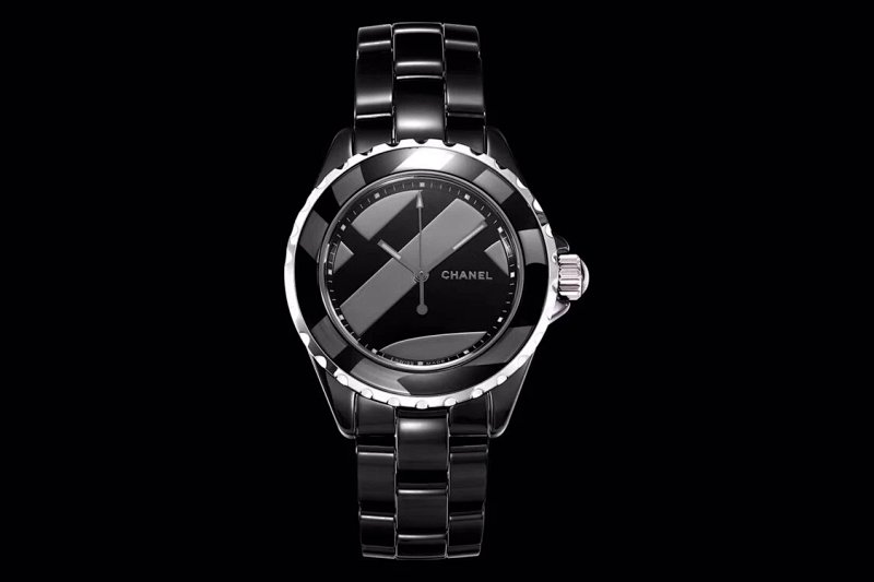 Kor Chanel Intense