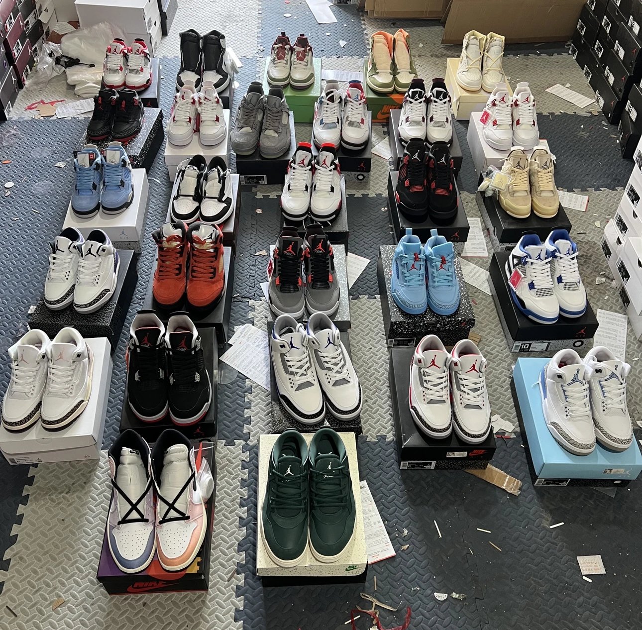 AJ1 AJ3 AJ4 Super BlindBox random colour formulas are all pure originals, and they don't give up.