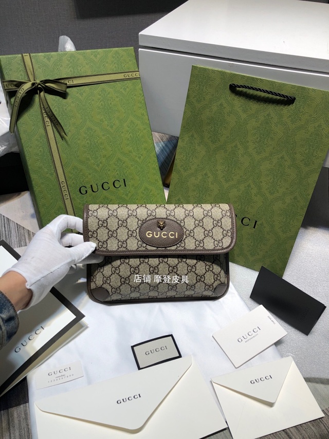 Gucci胸包古奇虎头腰包虎头包 Gucci胸包古奇虎头腰包虎头包