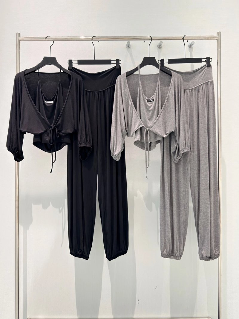 Sweater from Jingjing