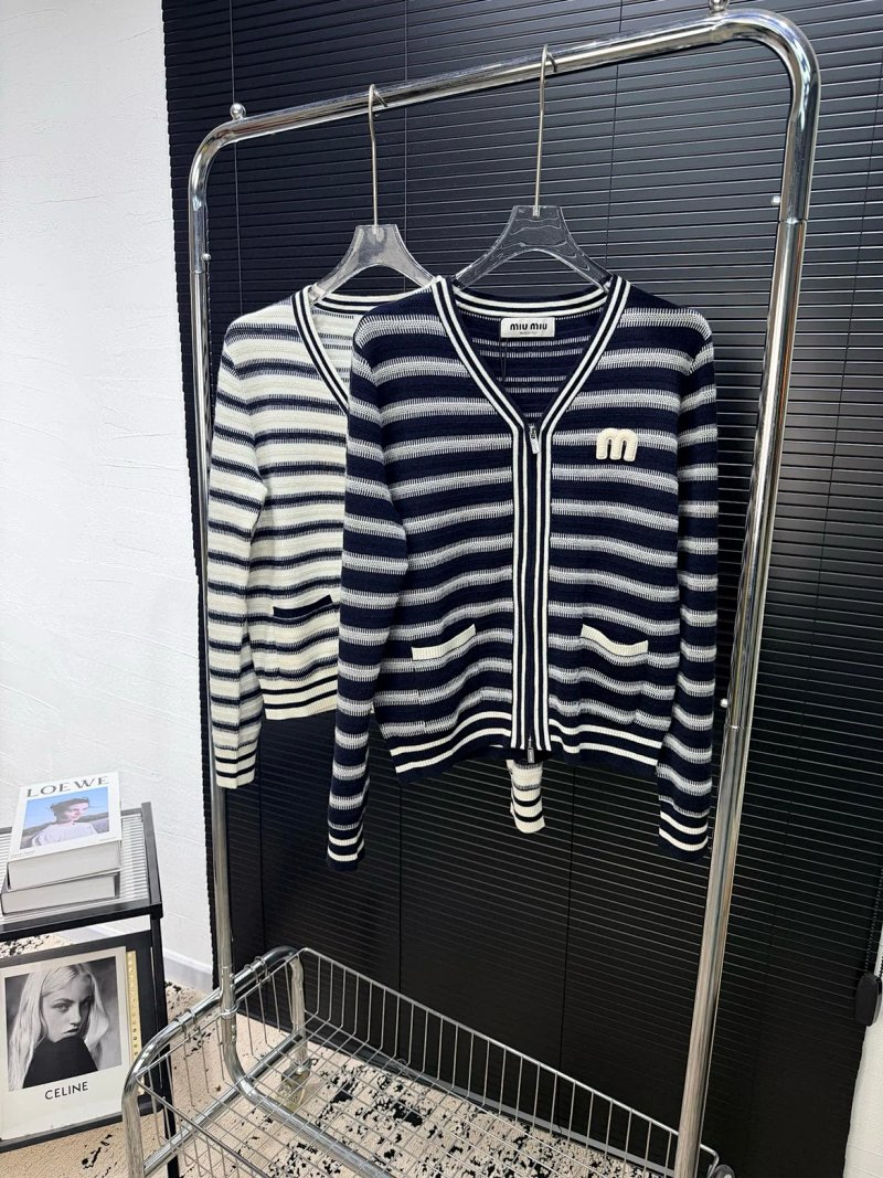 Sweater from Jingjing