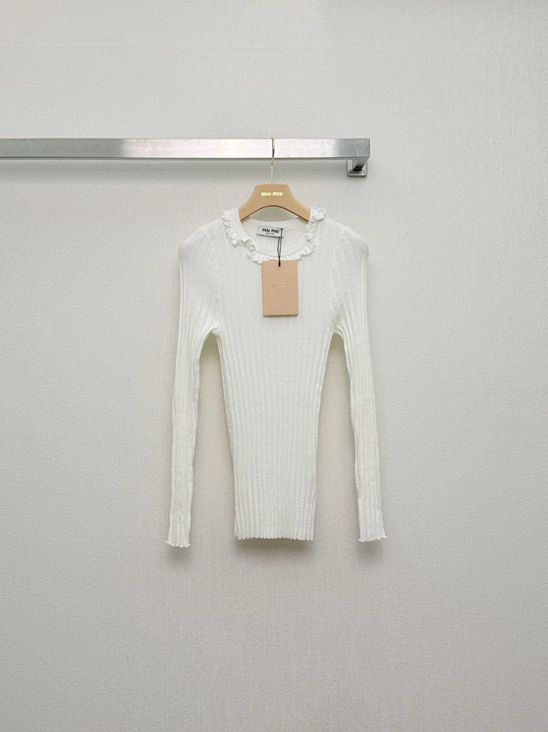 Sweater from Jingjing