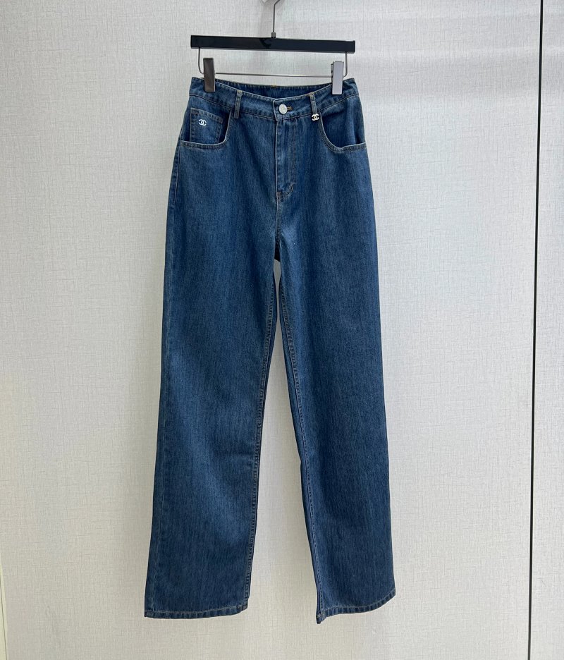 Chanel pants