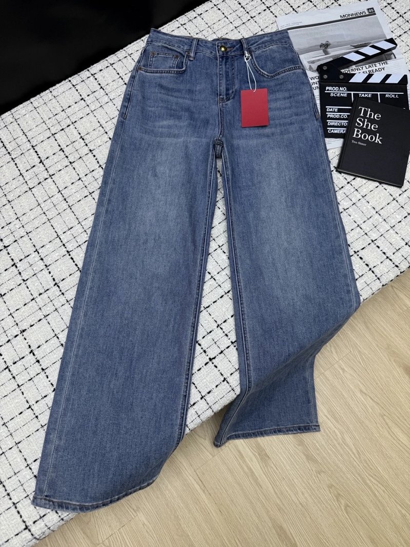 Jeans from Jingjing