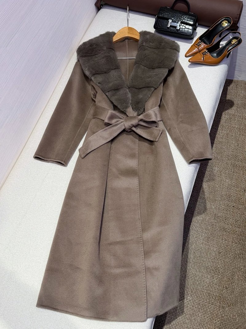 Coat from Jingjing