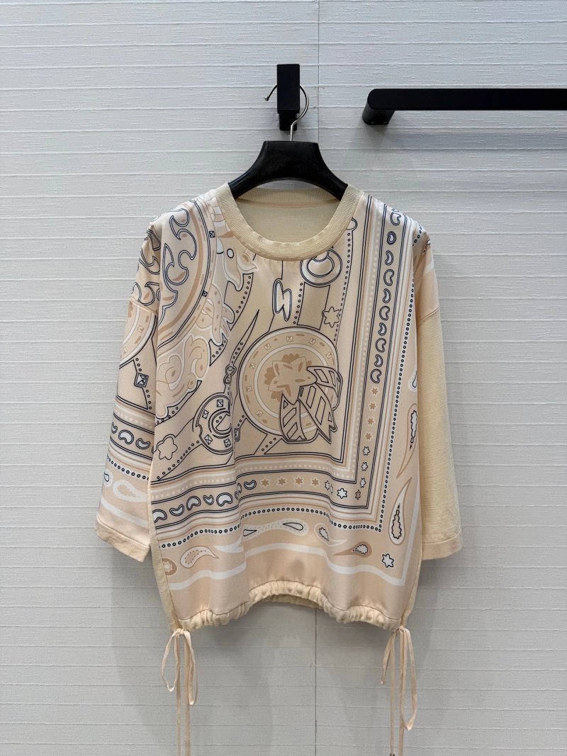 Sweater from Jingjing