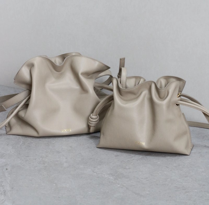 Loewe 26 Flamenco
