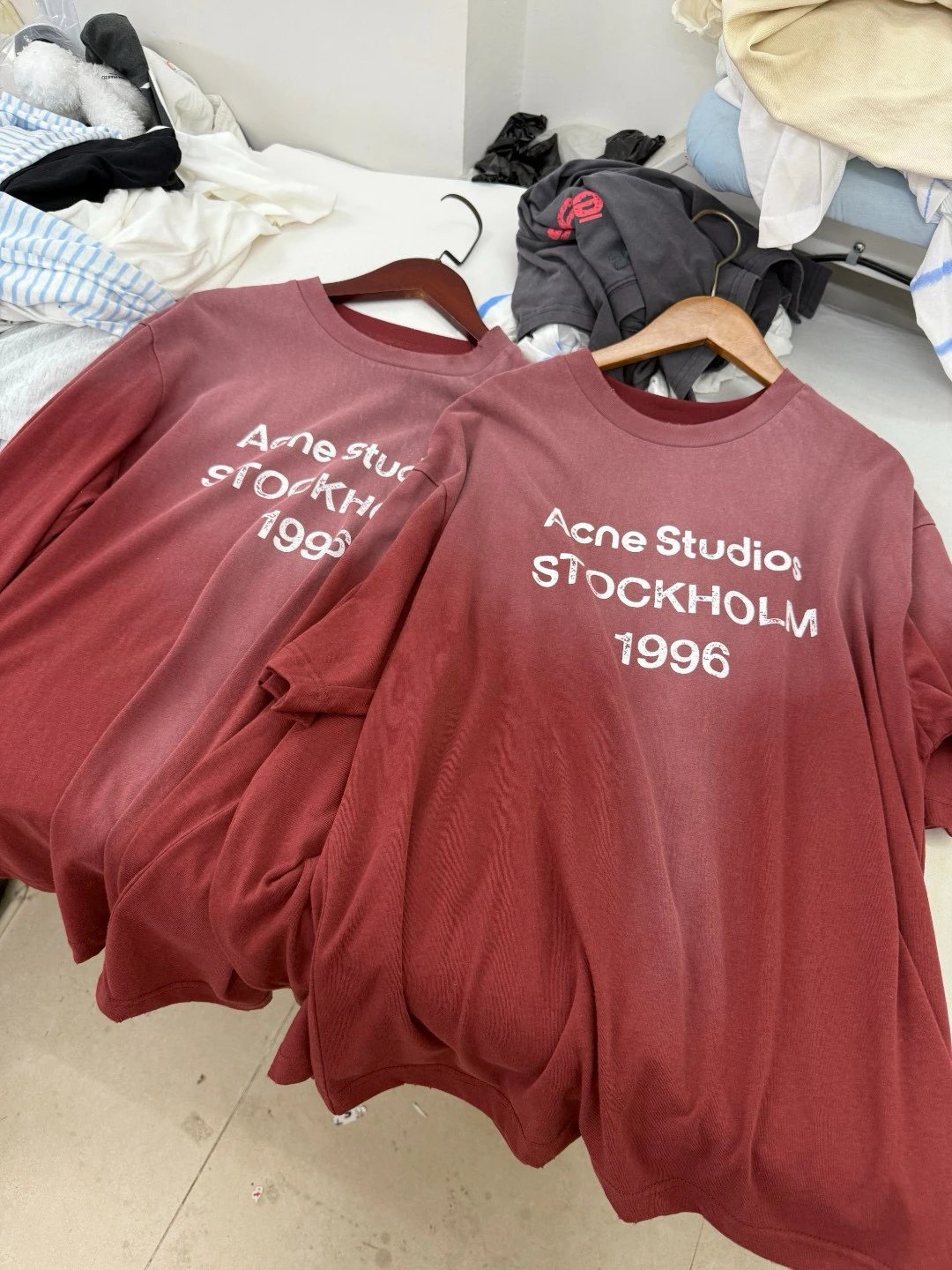 Two color AC * * 2025 Summer New Edition Golden Classic 1996 Printed Aging Stir Fry Wear Out Long sleeved T-shirt and Short sleeved T-shirt!