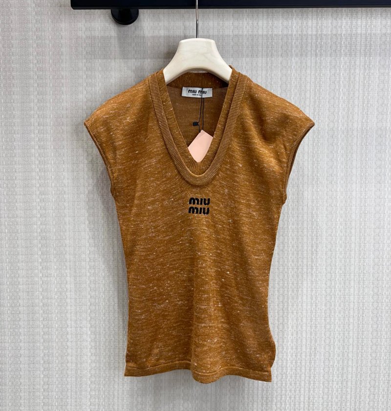 Sweater from Jingjing