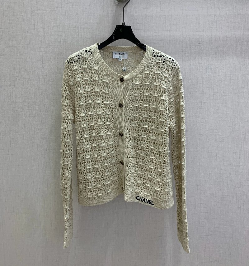 Chanel sweater